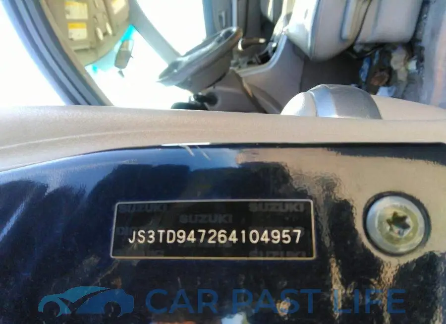JS3TD947264104957# 9
