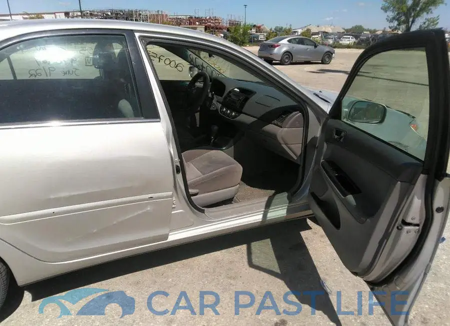 4T1BE32K15U976987# 5