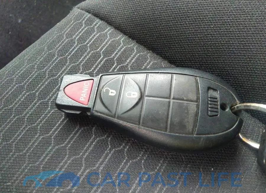 1C6RR7FT8KS569491# 11
