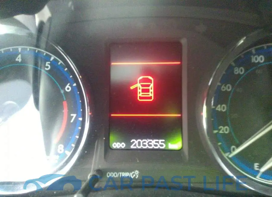 2T1BURHE1JC979617# 7