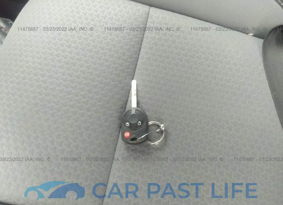 1FMCU0GD4HUA70661# 11