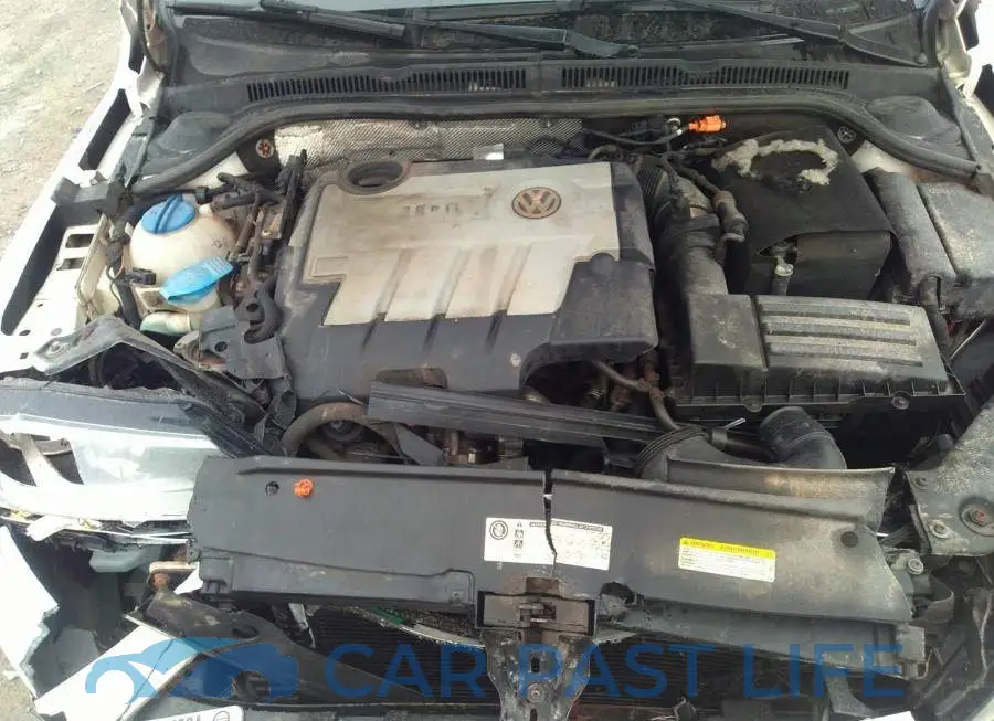 3VWDL7AJXDM423306# 10