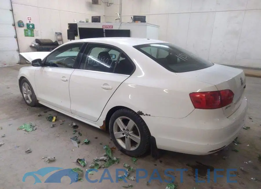 3VWDL7AJXDM423306# 3