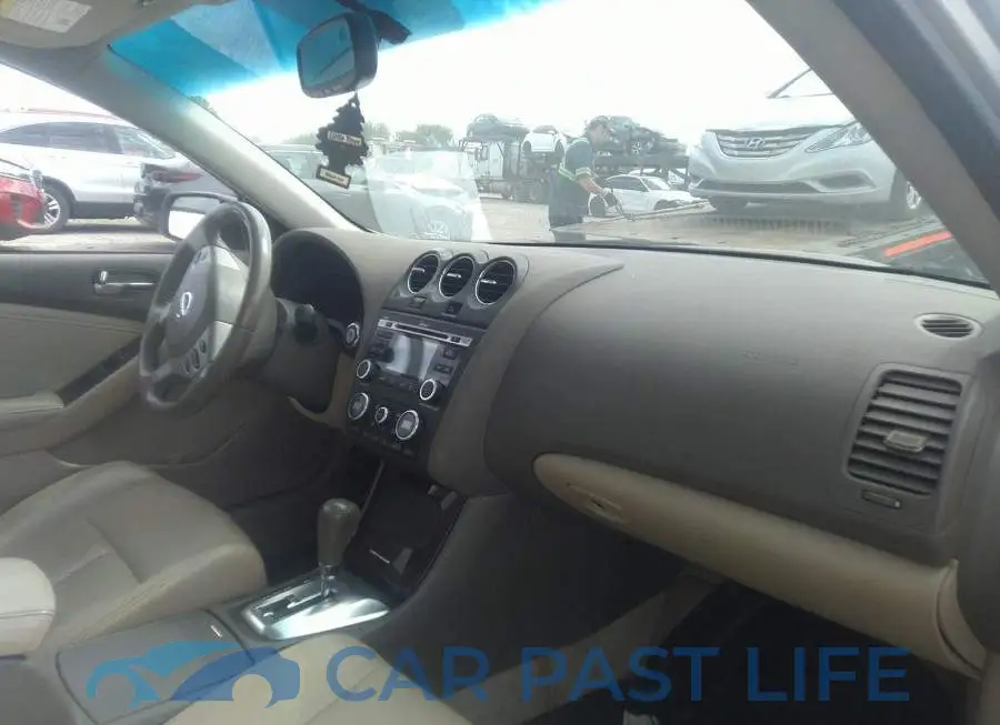 1N4AL2AP6CC115701# 5