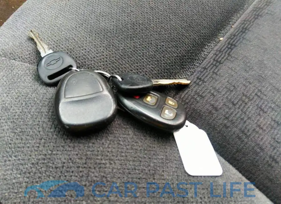 2G1WD5EM8A1212926# 11
