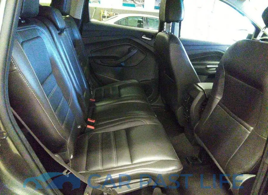 1FMCU9J90HUA67054# 8