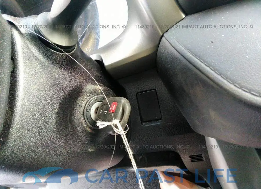 2T3BFREV6HW619077# 11