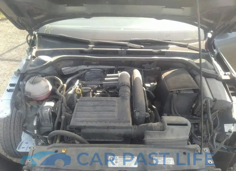 3VW167AJ2HM379351# 10