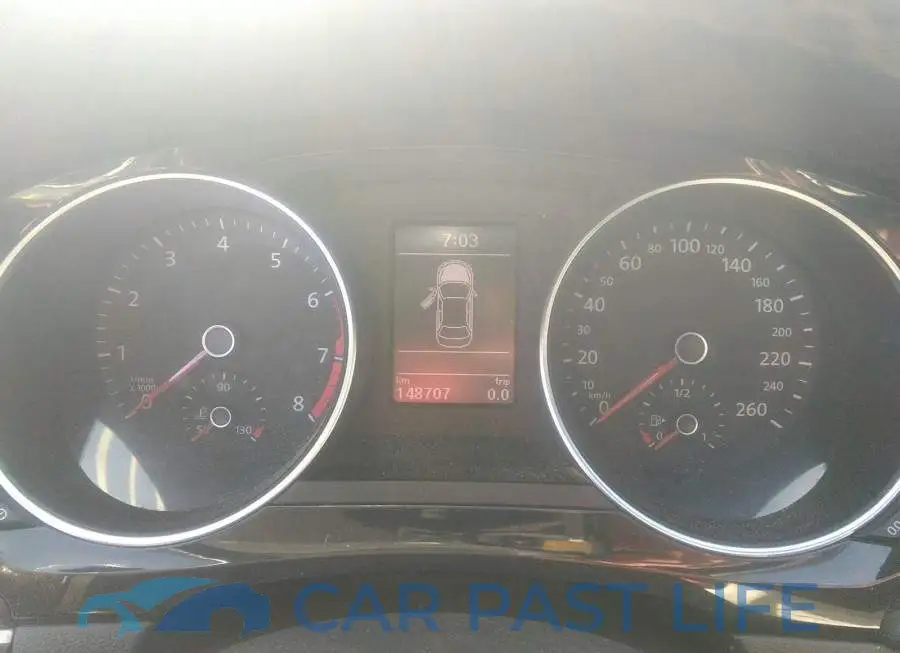 3VWDB7AJ4HM366660# 7