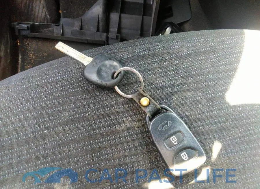 KMHCT5AE8GU238995# 11