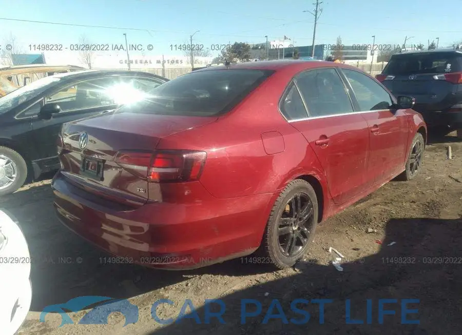 3VWD67AJ5GM325487# 4