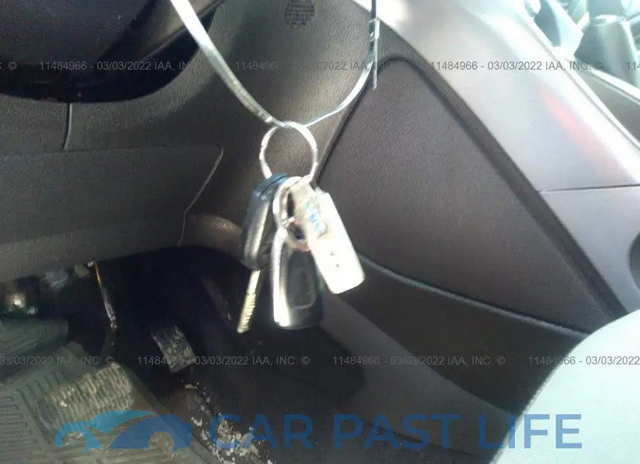 1FMCU0G93FUB84210# 11