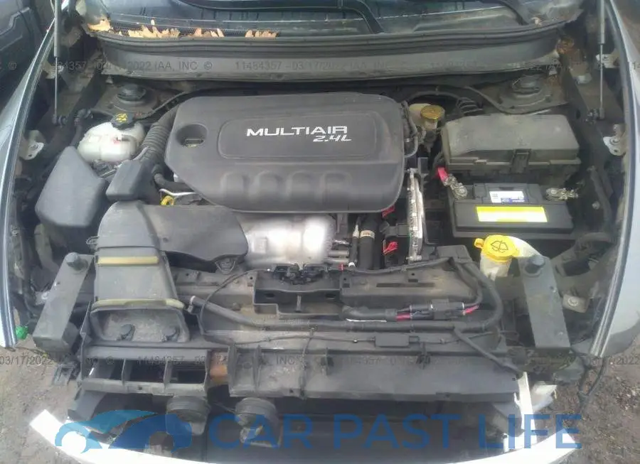 1C4PJLCB2FW590444# 10