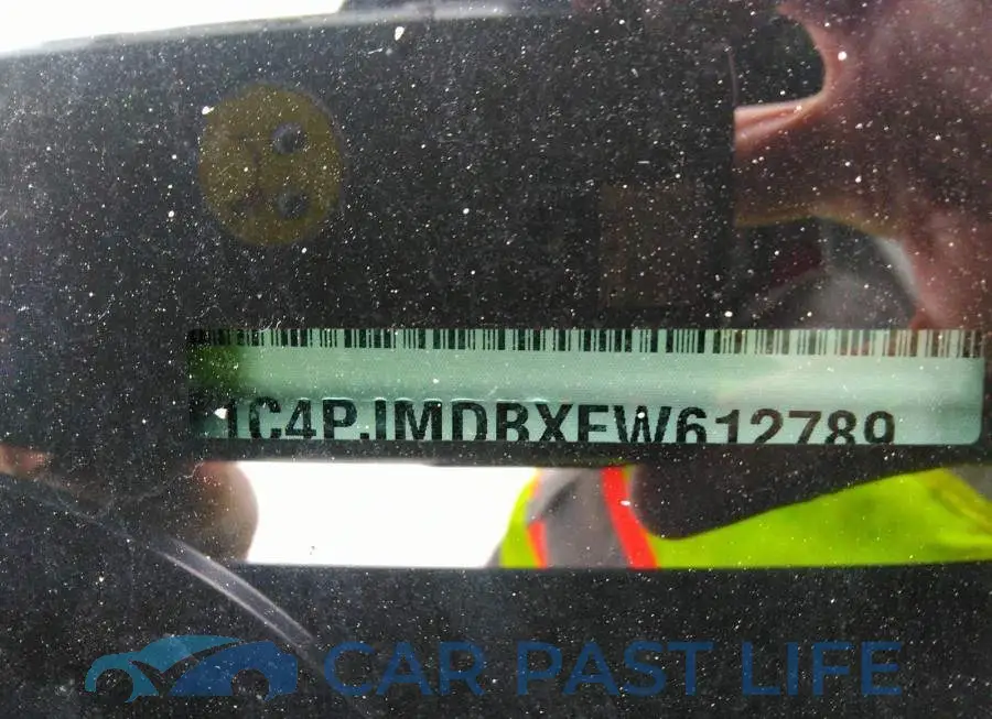 1C4PJMDBXFW612789# 9