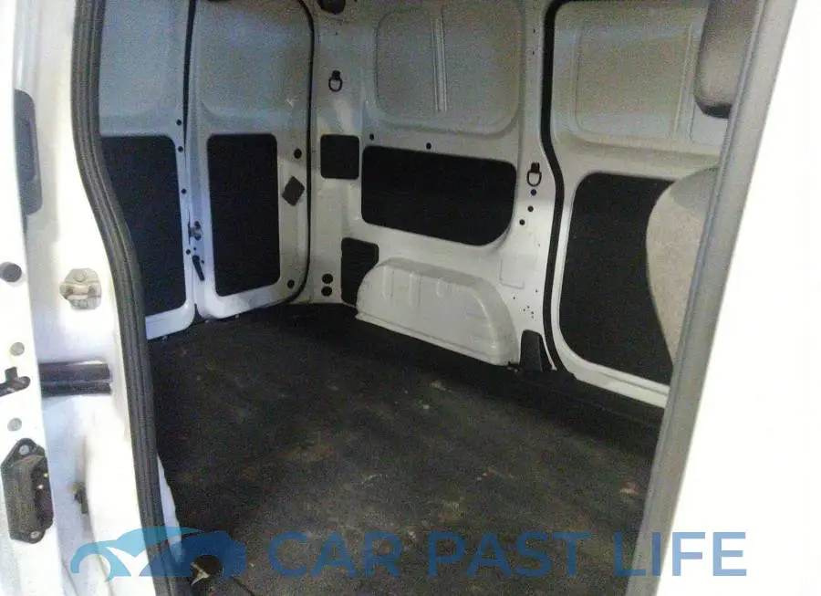 3N6CM0KN3MK699033# 8