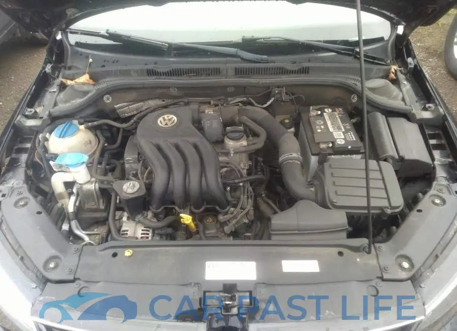 3VW1K7AJ9FM323805# 10