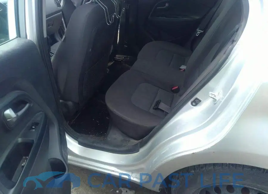 KNADM5A31E6934648# 8