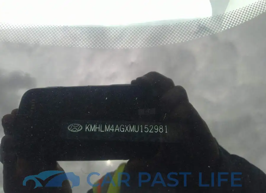 KMHLM4AGXMU152981# 9