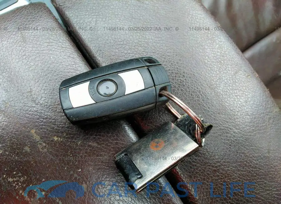 5UXFE83547LZ42562# 11