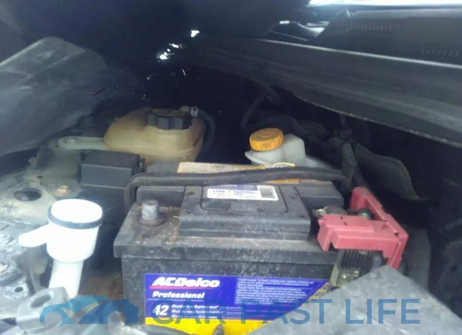 3GNCJNSB1FL100004# 10