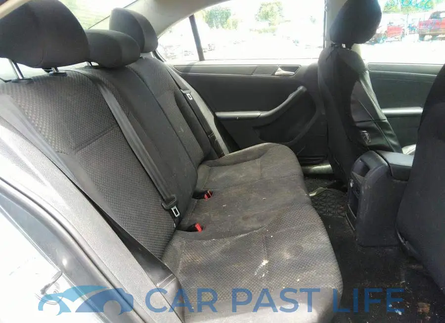 3VW2K7AJ1DM357836# 8