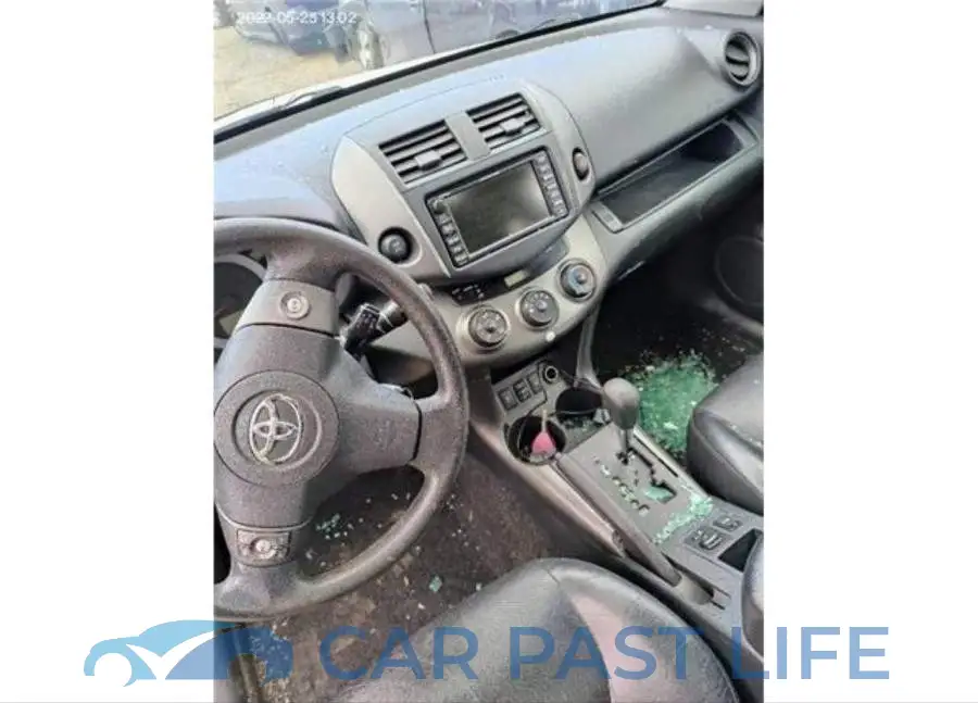 2T3BK32V89W008711# 5