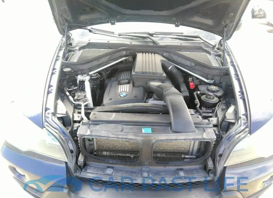 5UXFE435X8L005239# 10