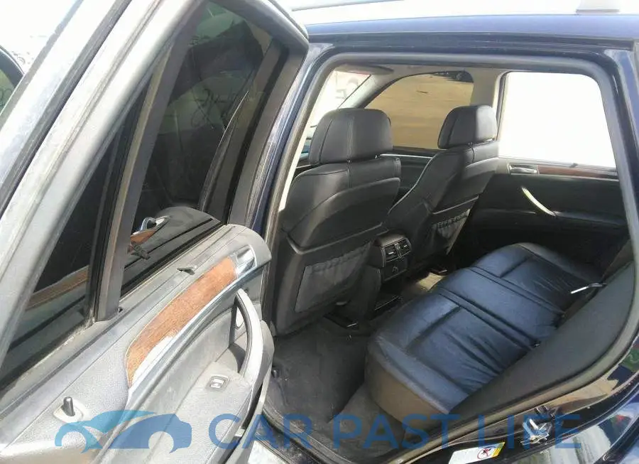5UXFE435X8L005239# 8