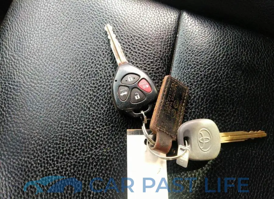 4T1BF1FK1EU377308# 11