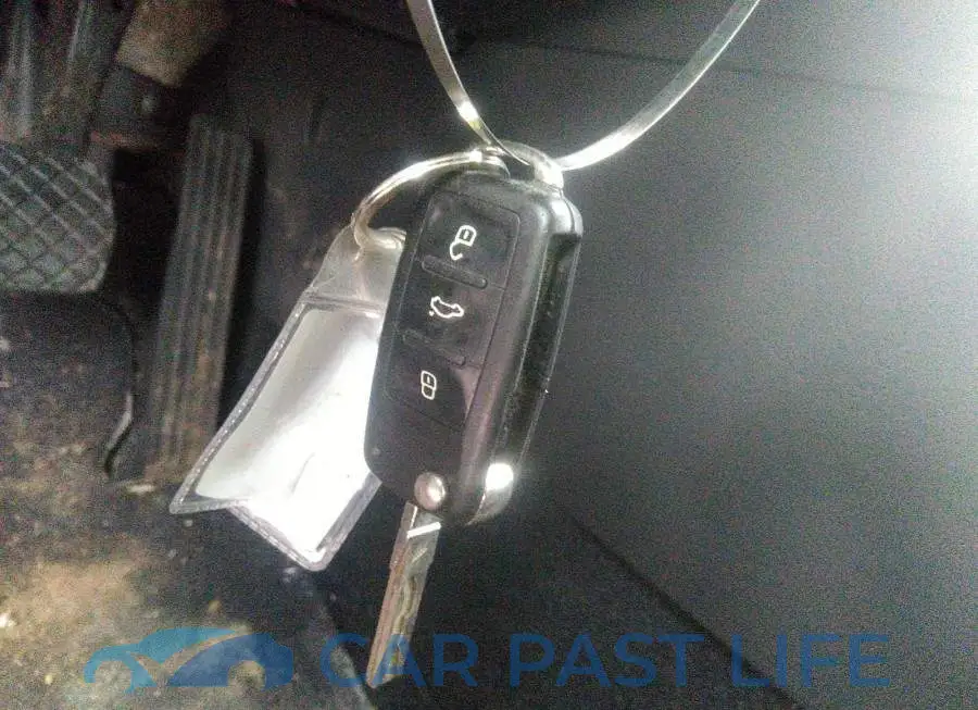 1VWAS7A31EC065832# 11