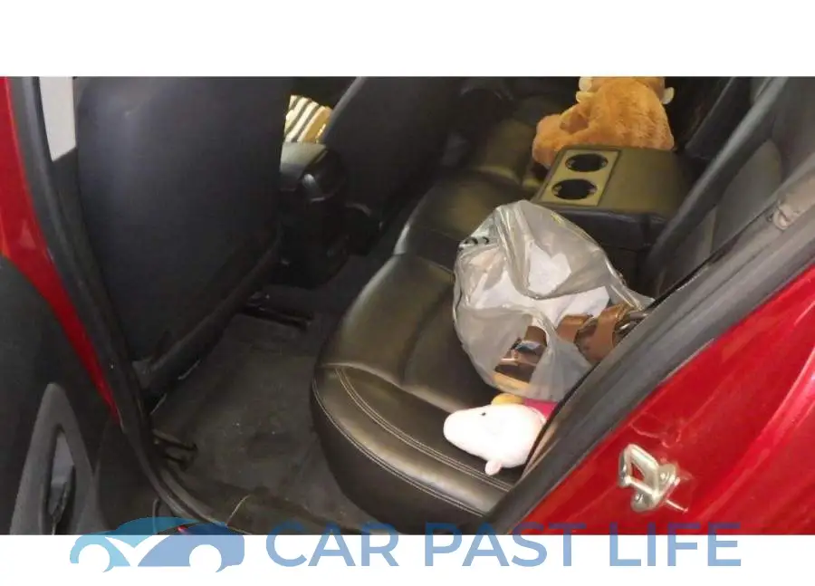 1G1PE5SB7D7273518# 8