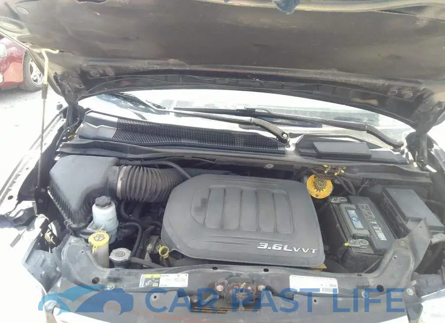 2C4RC1BG2DR704968# 10