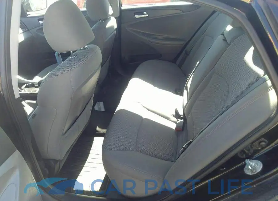 5NPEB4AC8DH562995# 8