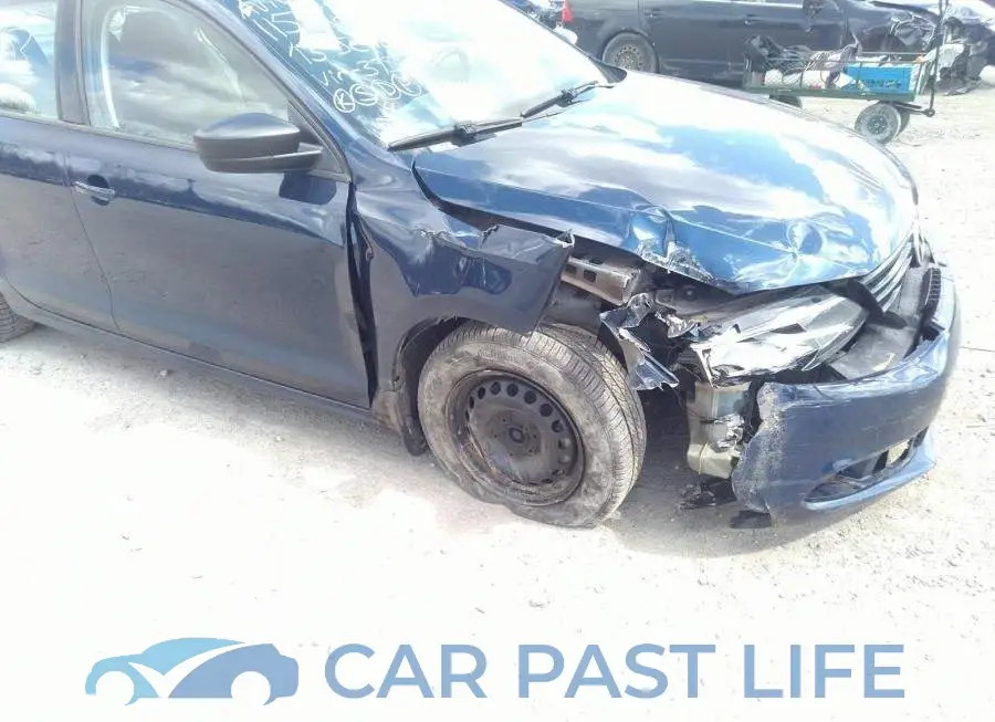 3VW2K7AJ2DM375729# 6