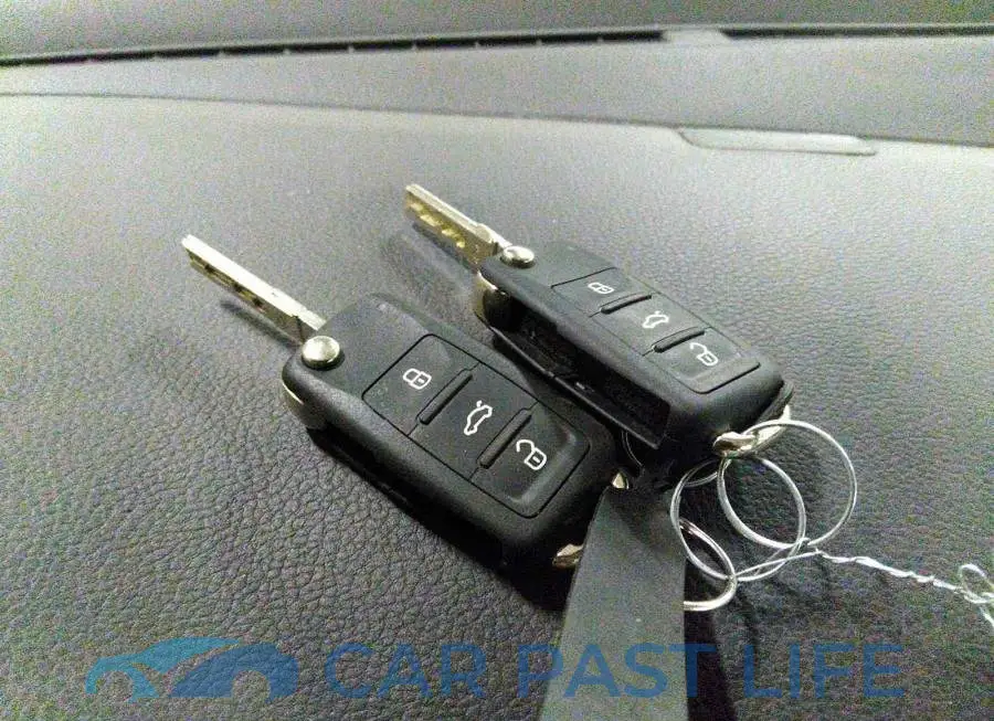 3VW637AJ3DM231380# 11