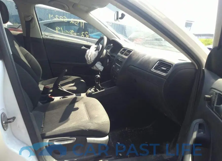 3VW1K7AJ0DM388636# 5