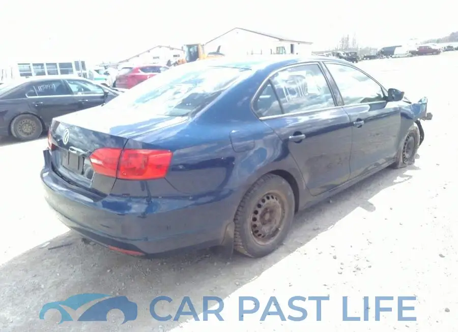 3VW2K7AJ2DM375729# 4
