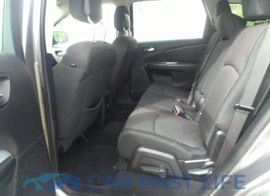 3C4PDCAB7CT188222# 8