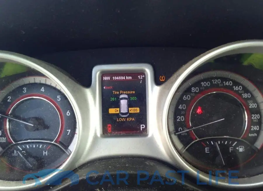3C4PDCCG1CT135086# 7