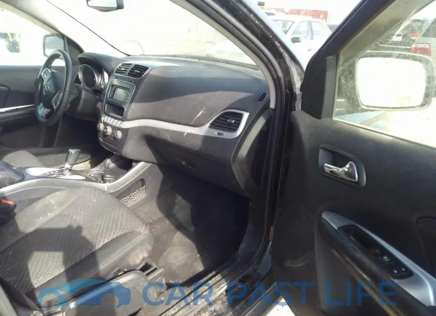 3C4PDCCG1CT135086# 5