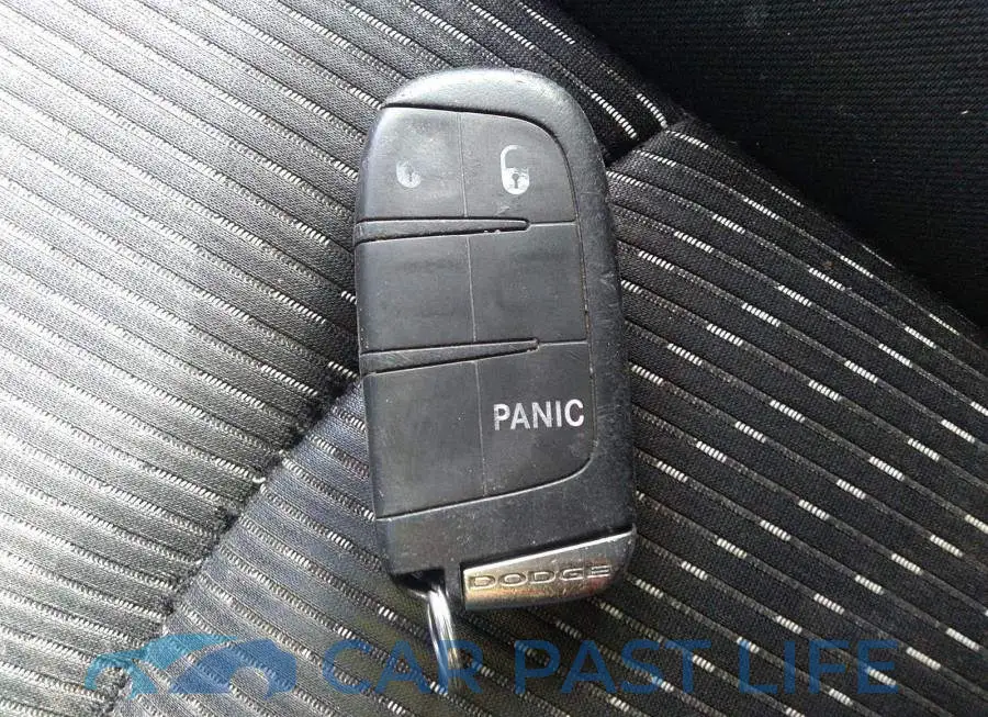 3C4PDCCG1CT135086# 11