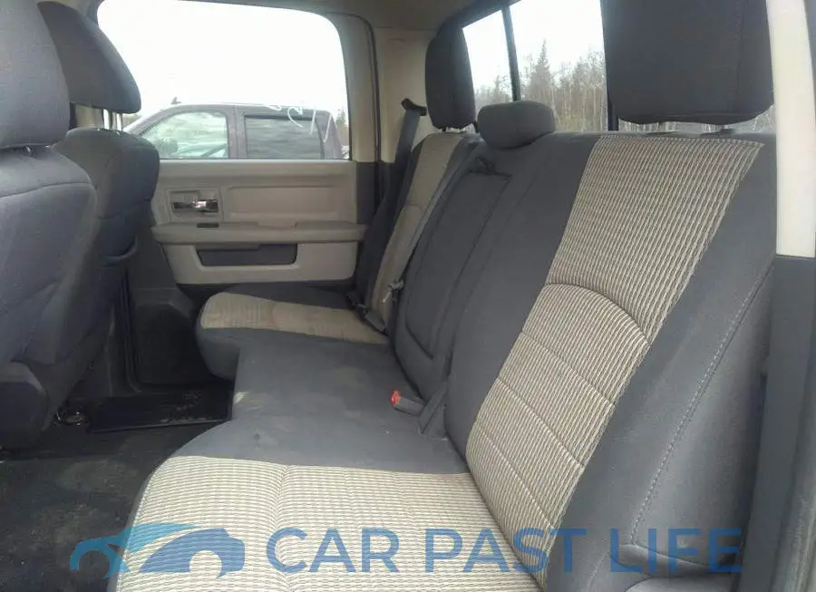 1C6RD7LT4CS222342# 8