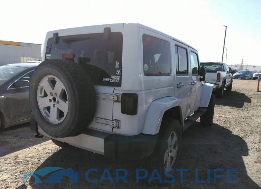 1C4BJWEG9CL271995# 4