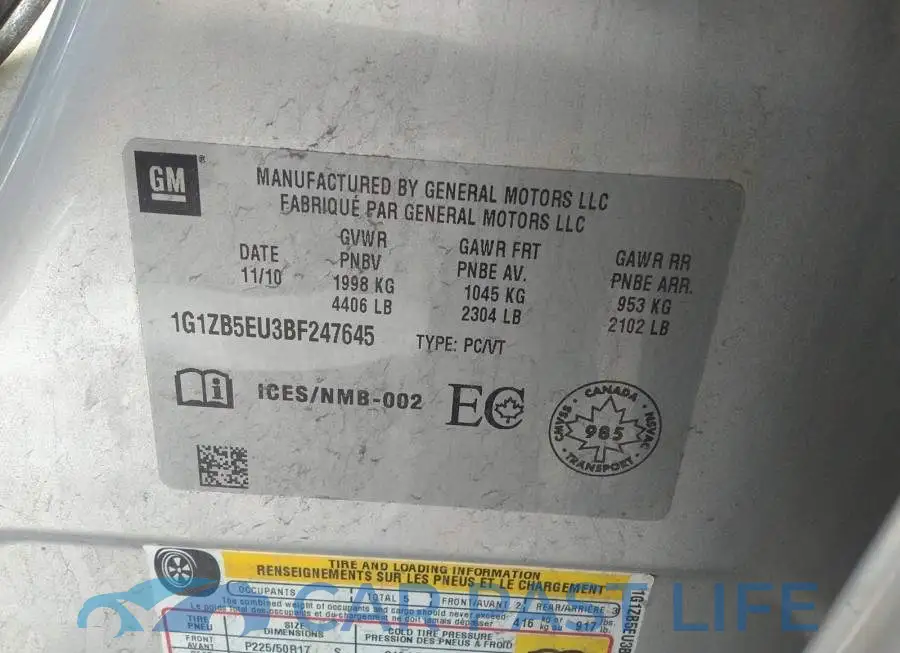 1G1ZB5EU3BF247645# 9