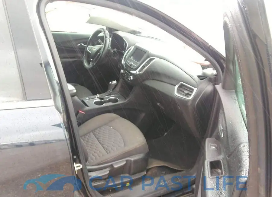 2GNAXUEVXL6117857# 5