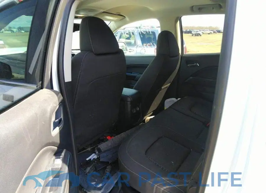 1GTG6CEN8L1201680# 8