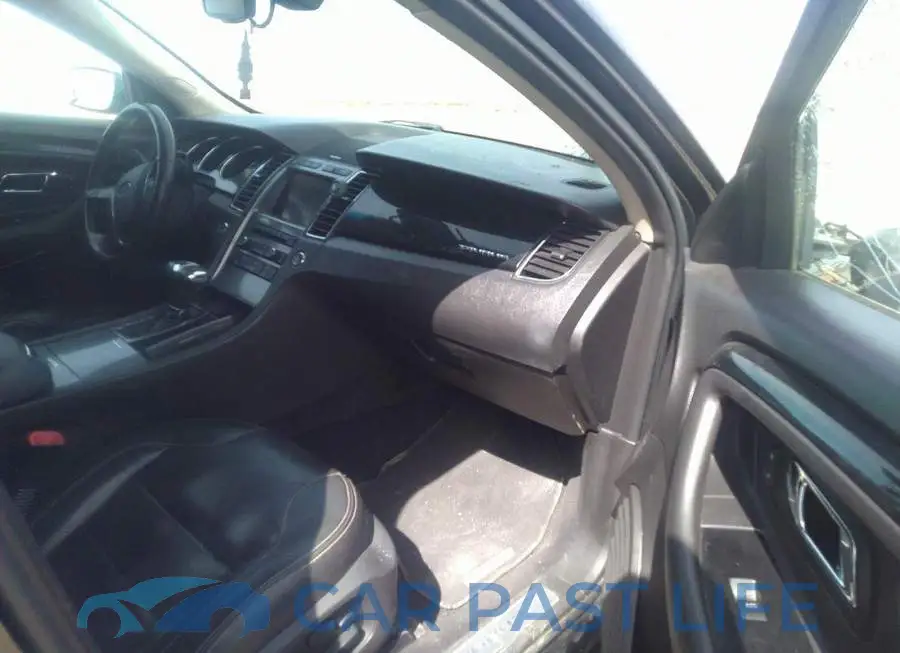 1FAHP2JWXAG131805# 5