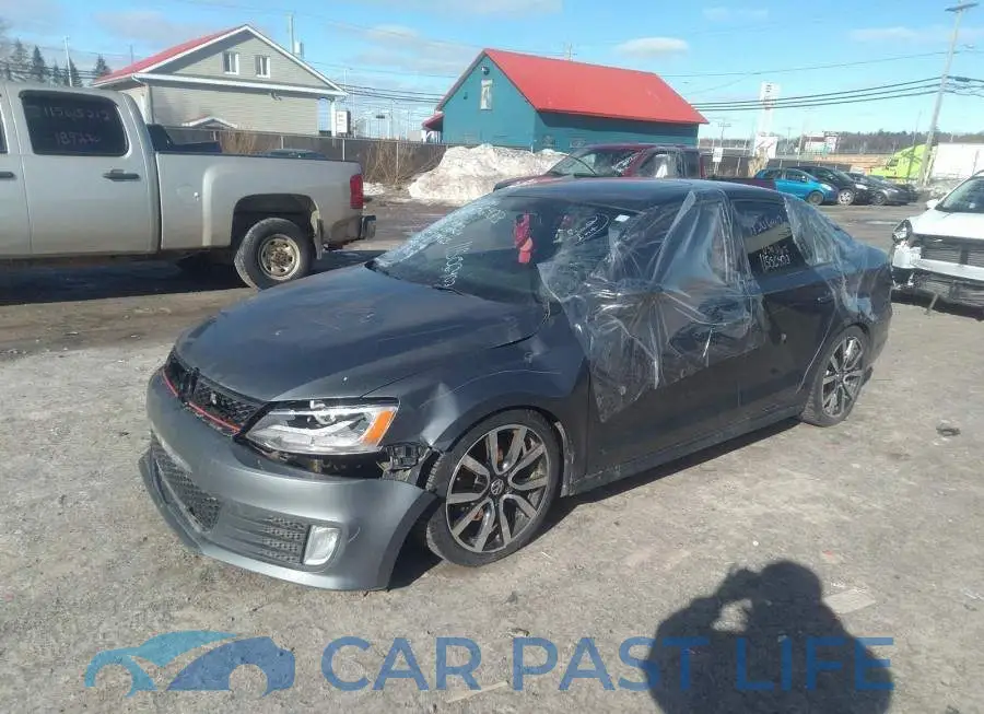 3VW587AJ9CM030367# 2