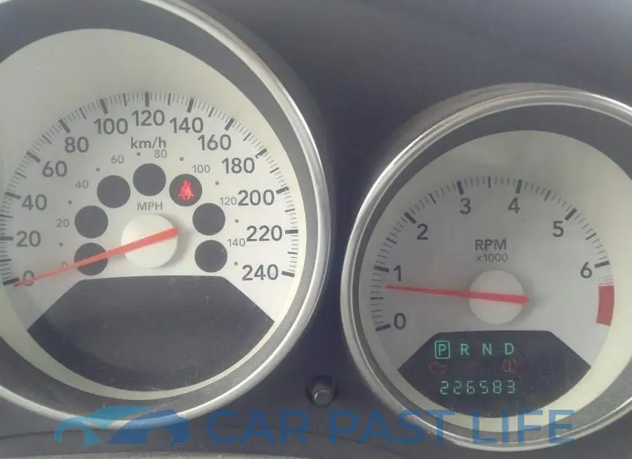 1B3HE78KX7D140158# 7