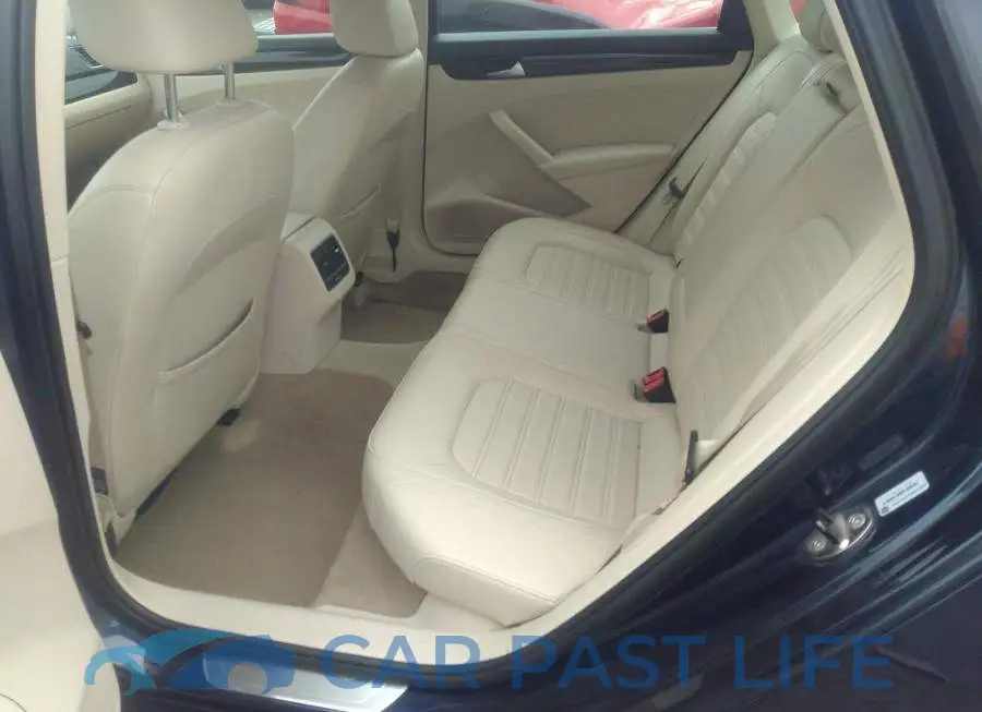 1VWBS7A37EC073874# 8